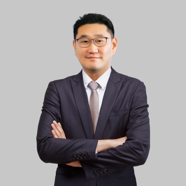 판사역임, 김앤장 경력 정지훈 대표변호사